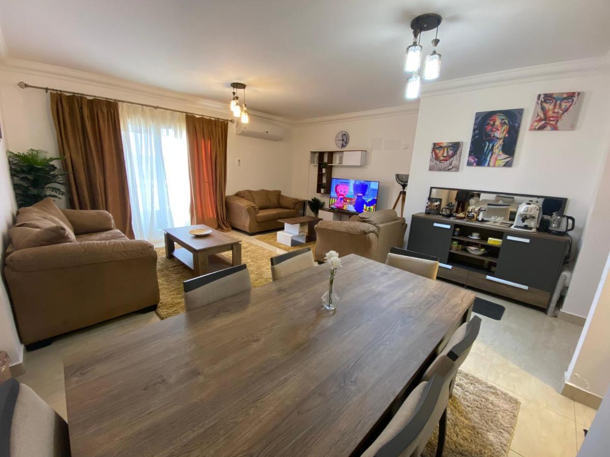 Appartement Madinaty Well-furnished 3- Bedroom - فندقيه للايجار مدينتي Madinat ash Shuruq