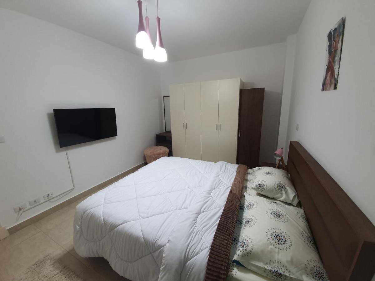 Madinaty Well-furnished 3- Bedroom - فندقيه للايجار مدينتي Appartement Madinat ash Shuruq